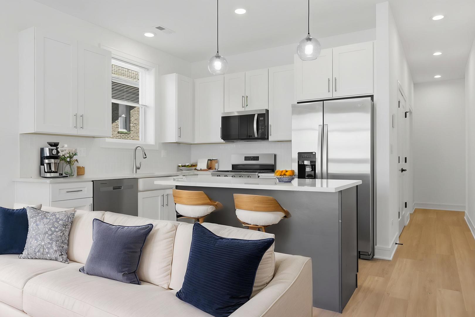 4841 South Prairie Avenue Chicago IL 60615