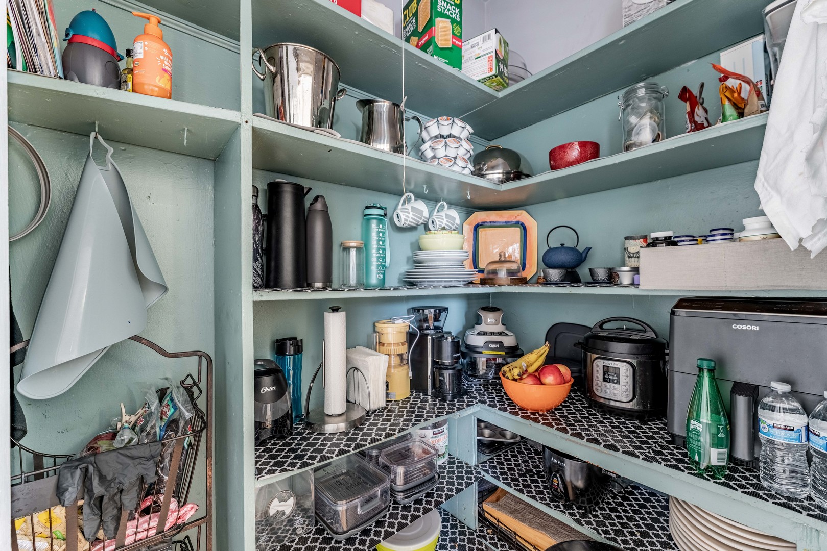5615 West Henderson Street Chicago IL 60634