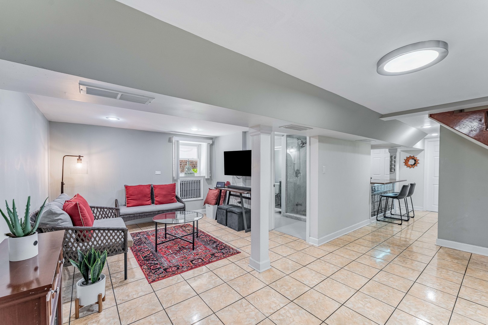 5615 West Henderson Street Chicago IL 60634