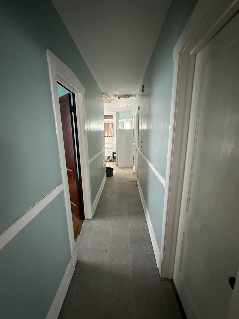 2527 West Argyle Street Chicago IL 60625