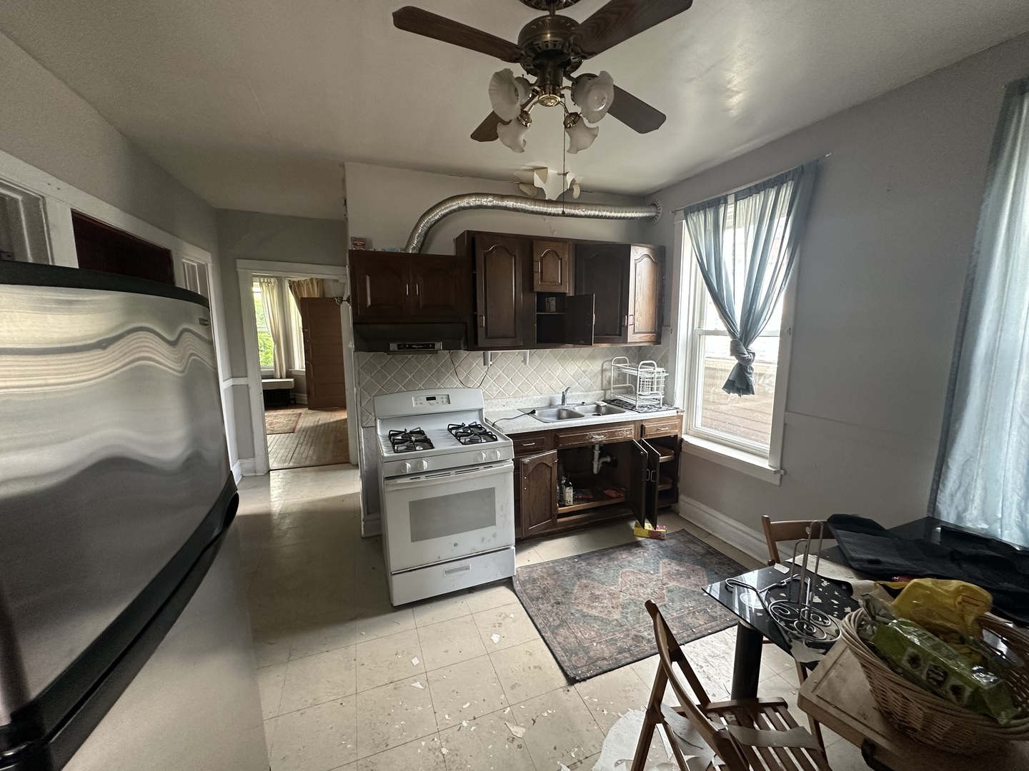 2527 West Argyle Street Chicago IL 60625