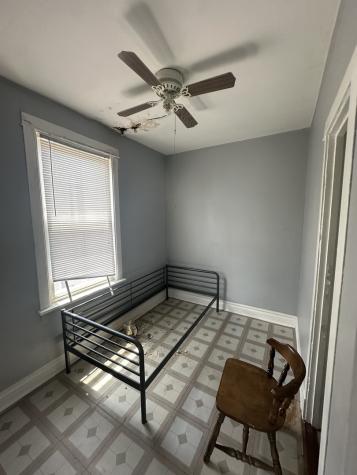 2527 West Argyle Street Chicago IL 60625