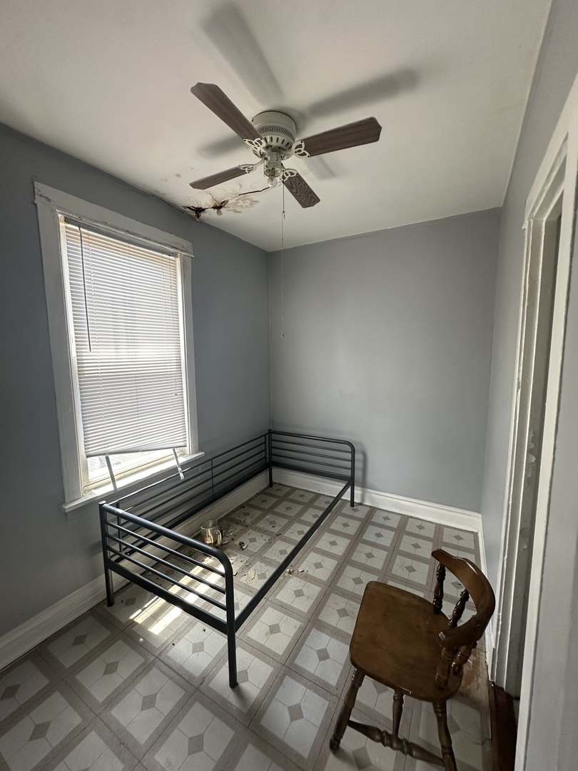 2527 West Argyle Street Chicago IL 60625