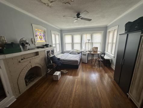 2527 West Argyle Street Chicago IL 60625