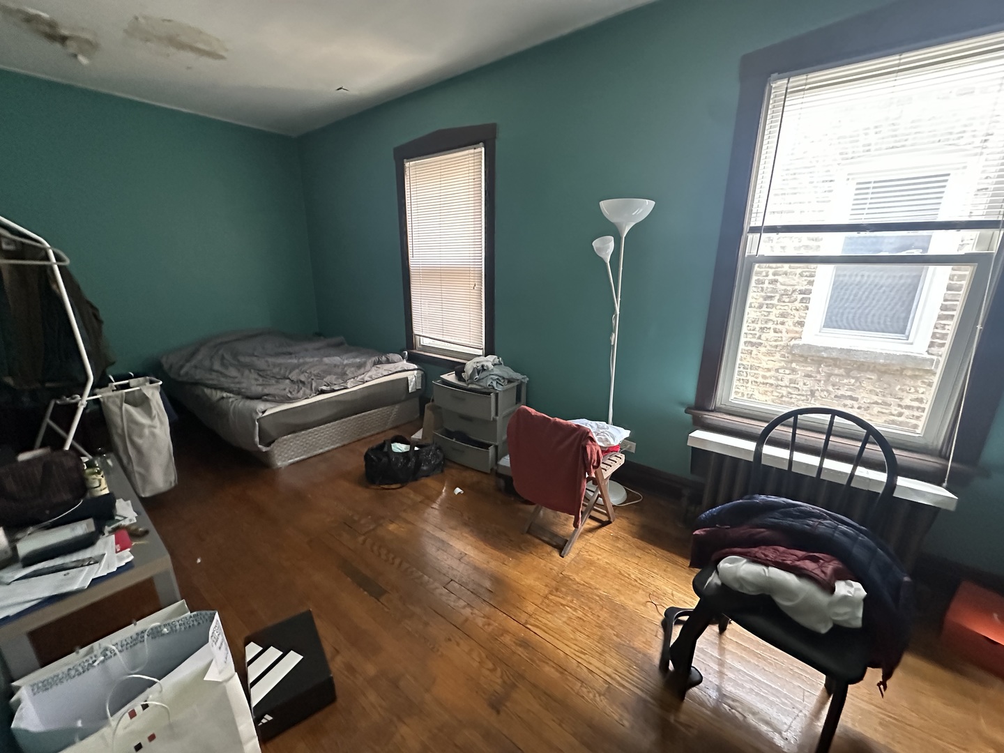 2527 West Argyle Street Chicago IL 60625