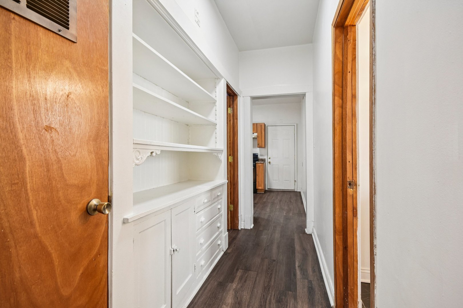 412 North Pine Avenue Chicago IL 60644