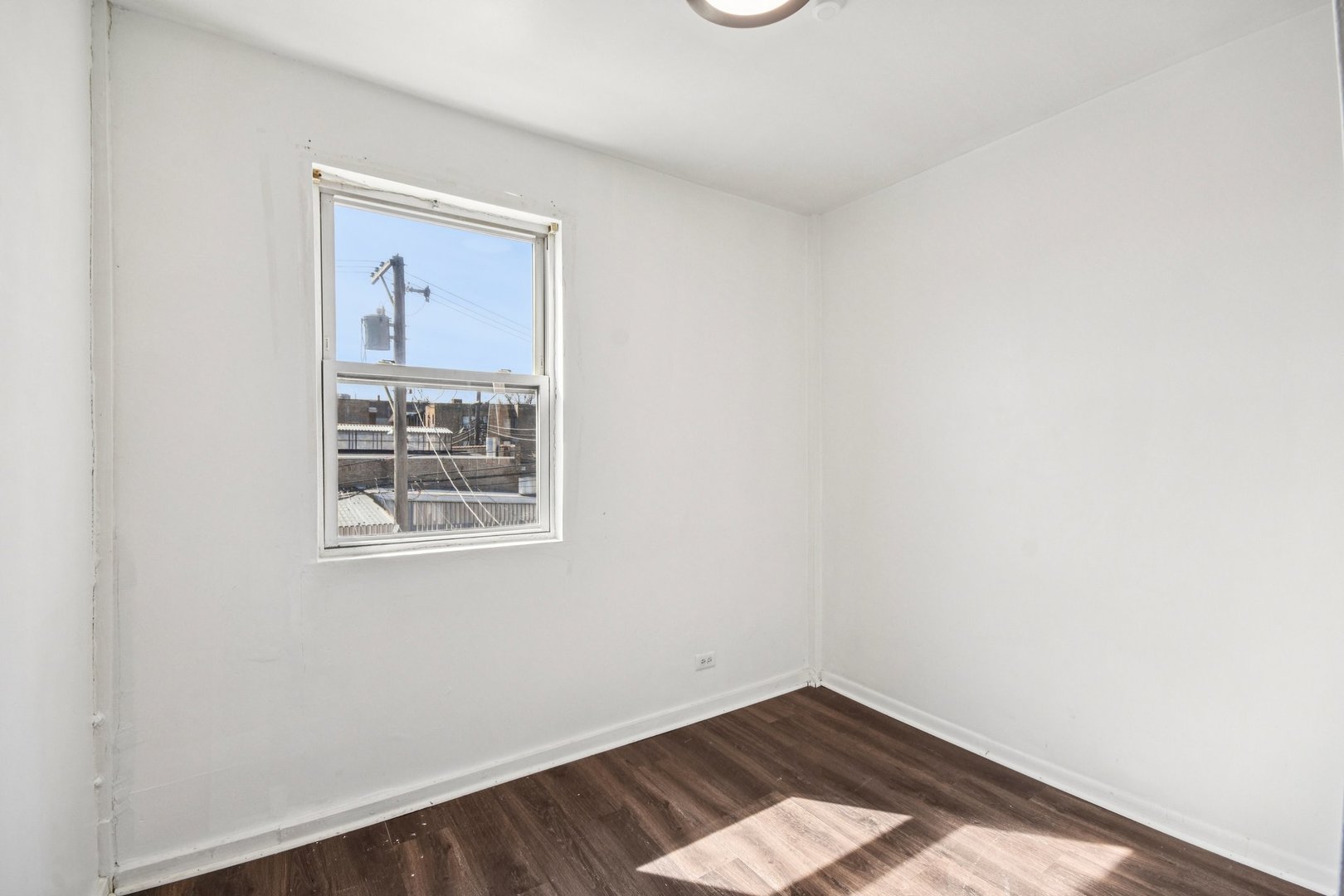 412 North Pine Avenue Chicago IL 60644