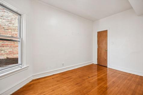 412 North Pine Avenue Chicago IL 60644