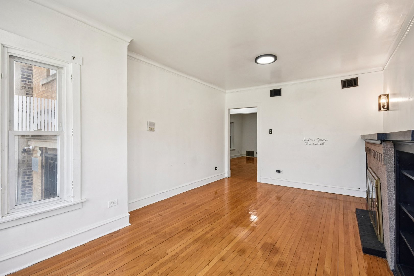 412 North Pine Avenue Chicago IL 60644