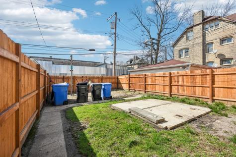 412 North Pine Avenue Chicago IL 60644