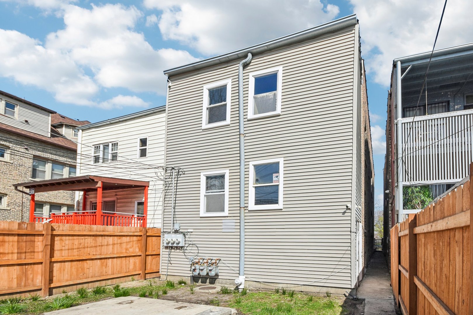 412 North Pine Avenue Chicago IL 60644