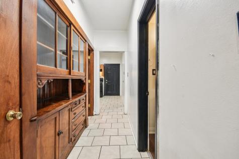 412 North Pine Avenue Chicago IL 60644