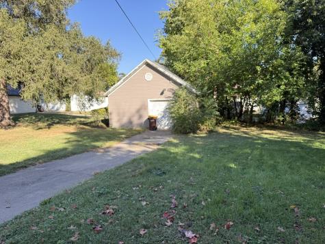 430 Shaw Street Rockford IL 61104