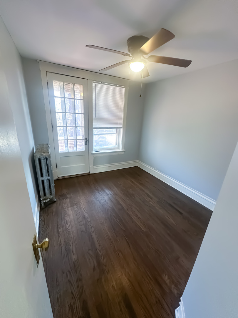 8004 South May Street Chicago IL 60620