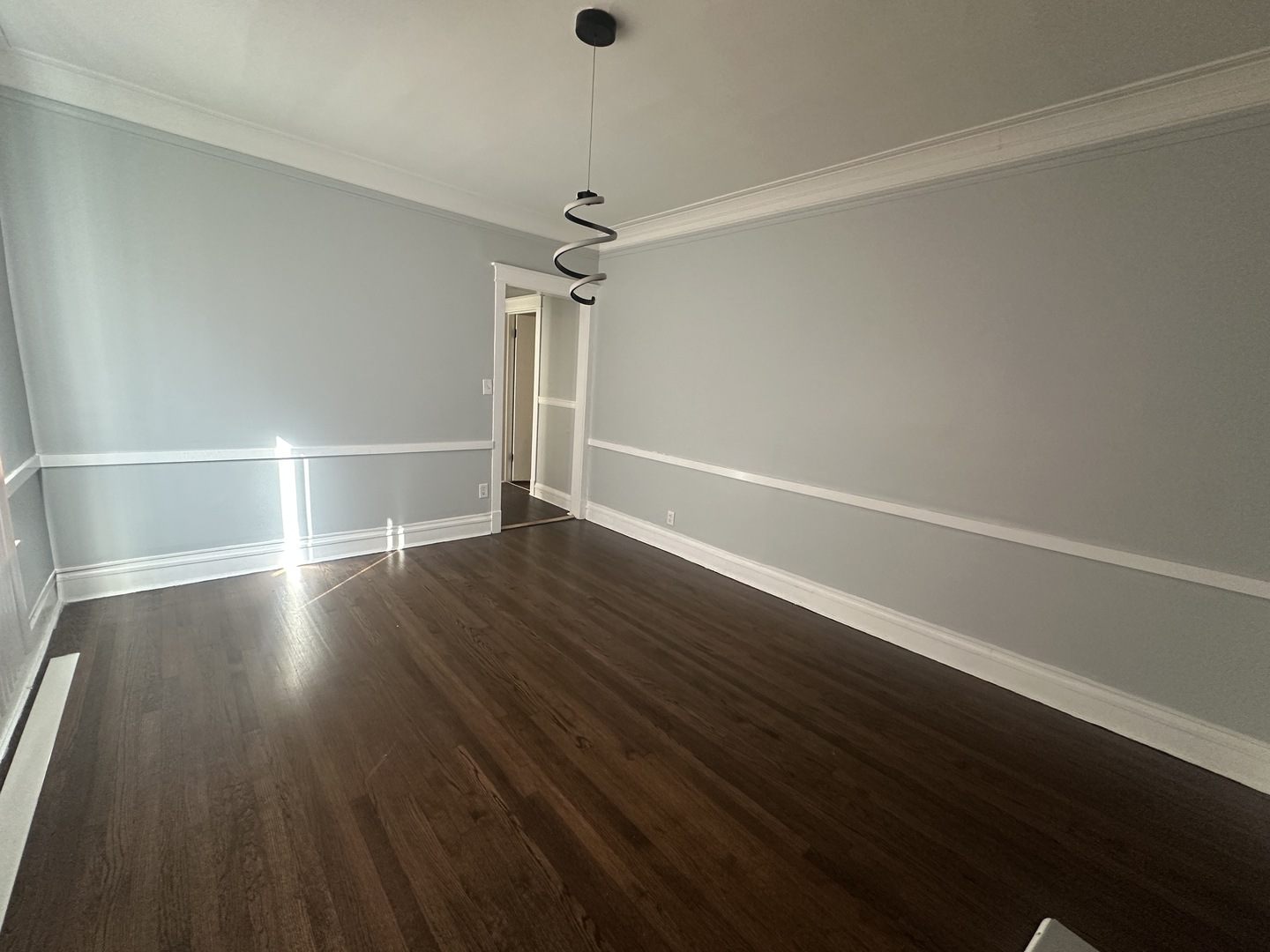 8004 South May Street Chicago IL 60620