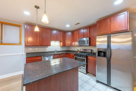 5137 South Wabash Avenue Chicago IL 60615