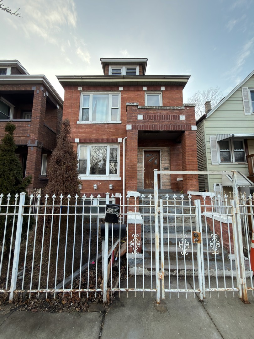 4608 South Fairfield Avenue Chicago IL 60632