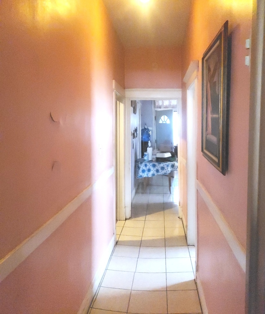 4234 West Congress Parkway Chicago IL 60624