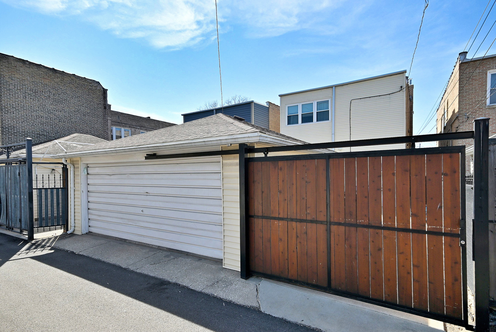 2025 North Laporte Avenue Chicago IL 60639