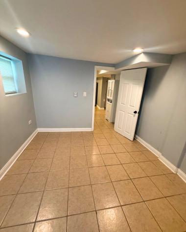 447 West 81st Street Chicago IL 60620