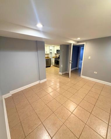 447 West 81st Street Chicago IL 60620