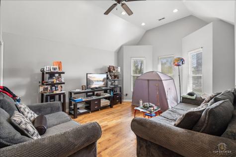 315 Pine Street Joliet IL 60435