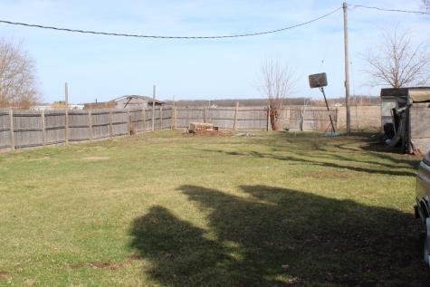 402 North East Street Somonauk IL 60552