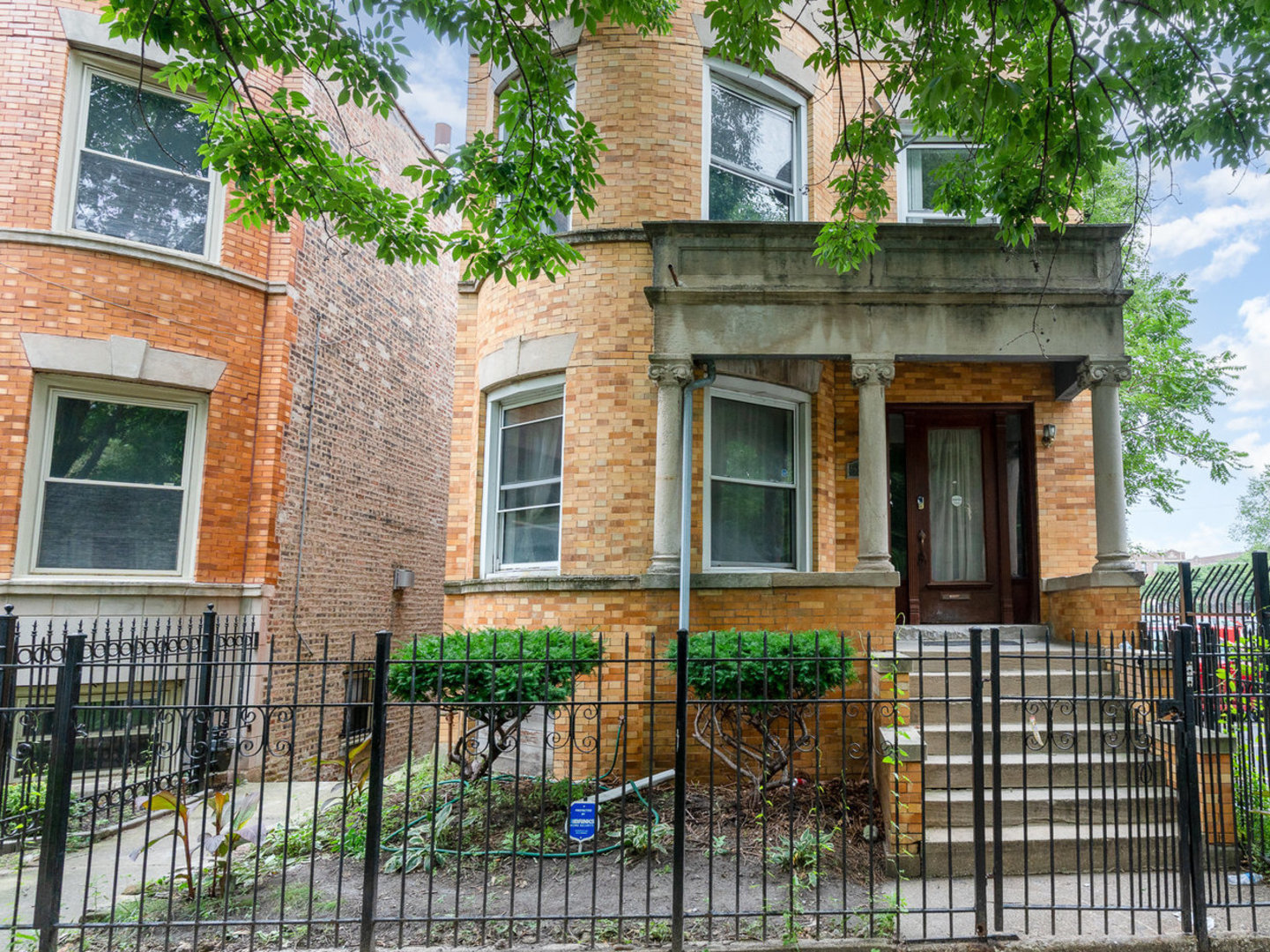 5239 South Ingleside Avenue Chicago IL 60615