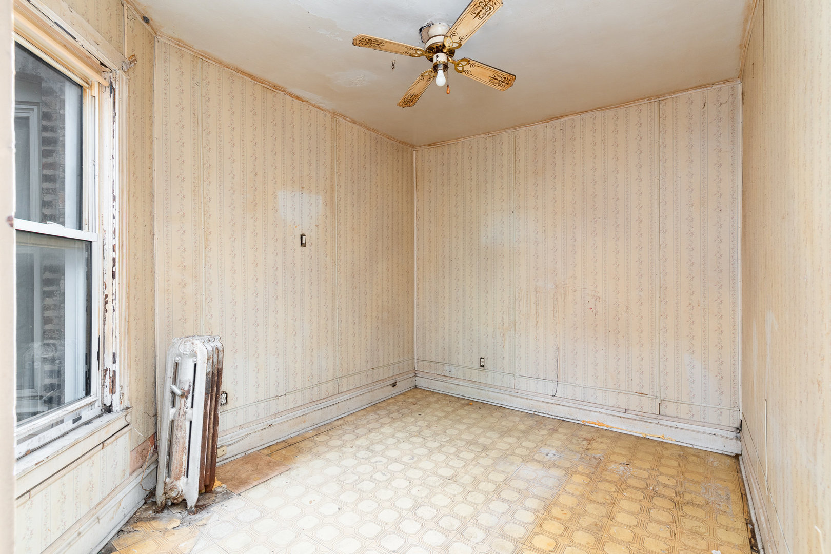 5239 South Ingleside Avenue Chicago IL 60615