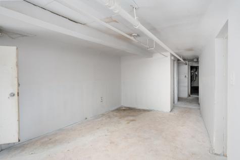 5239 South Ingleside Avenue Chicago IL 60615
