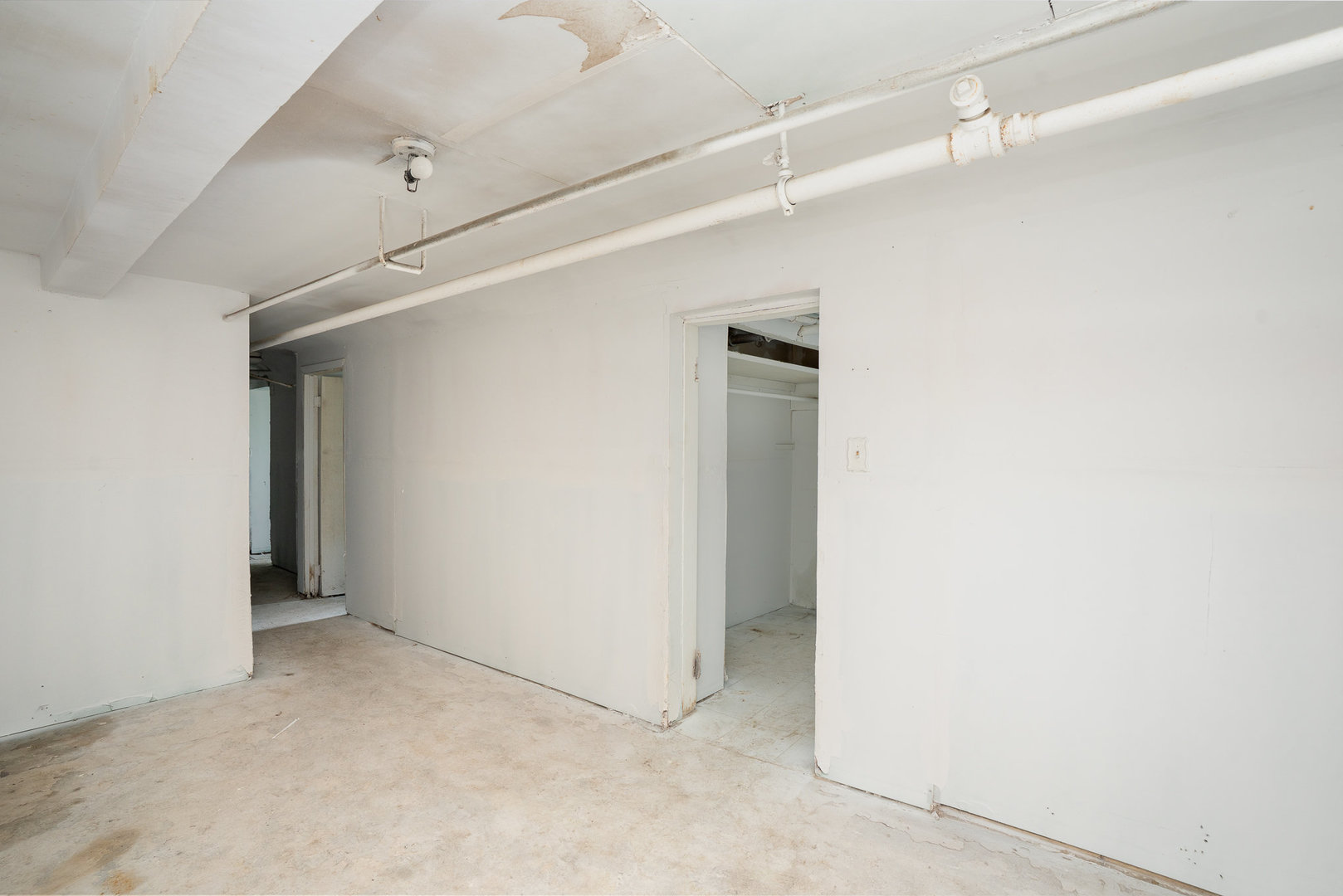 5239 South Ingleside Avenue Chicago IL 60615