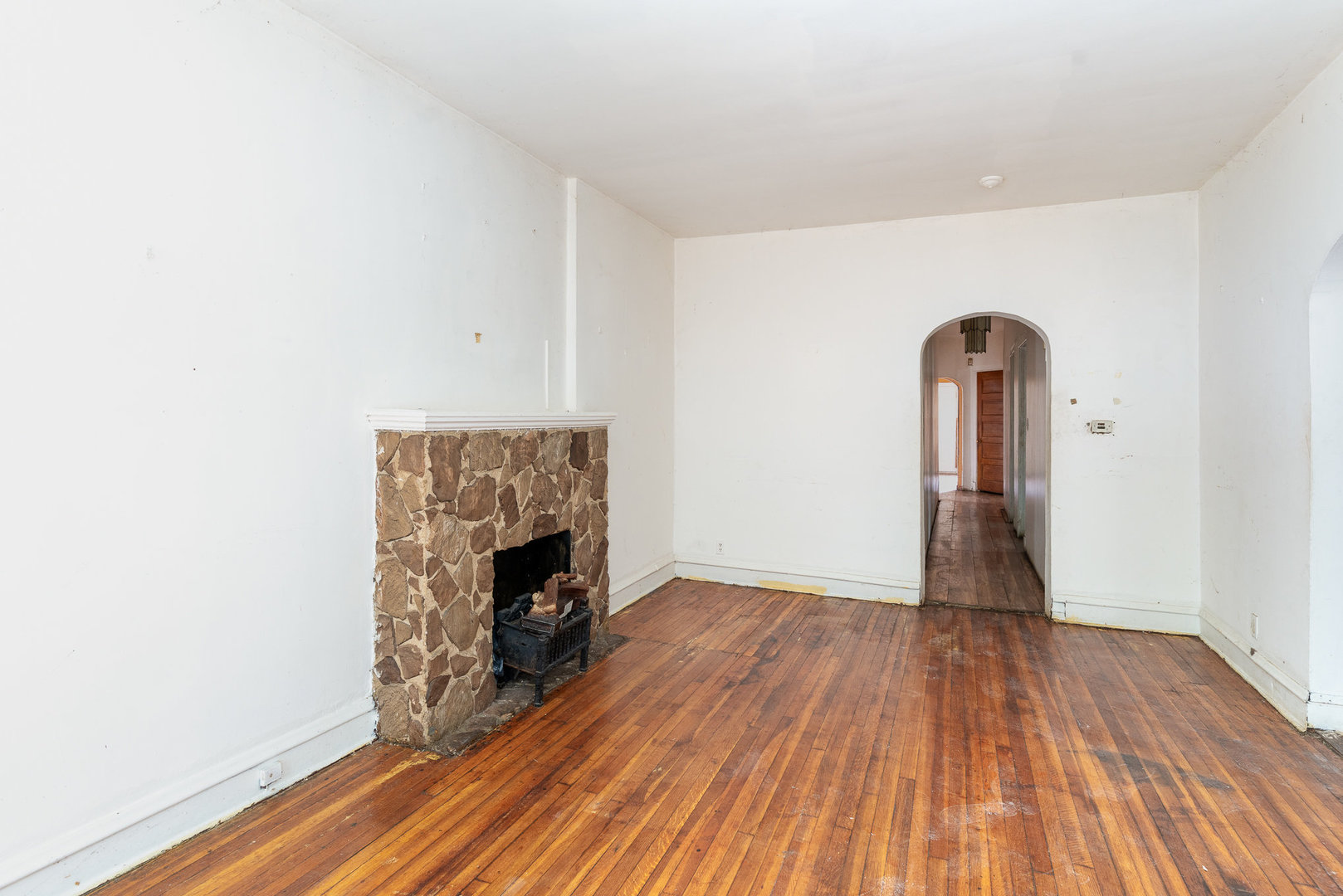 5239 South Ingleside Avenue Chicago IL 60615