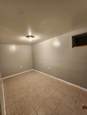 6315 South Eberhart Avenue Chicago IL 60637