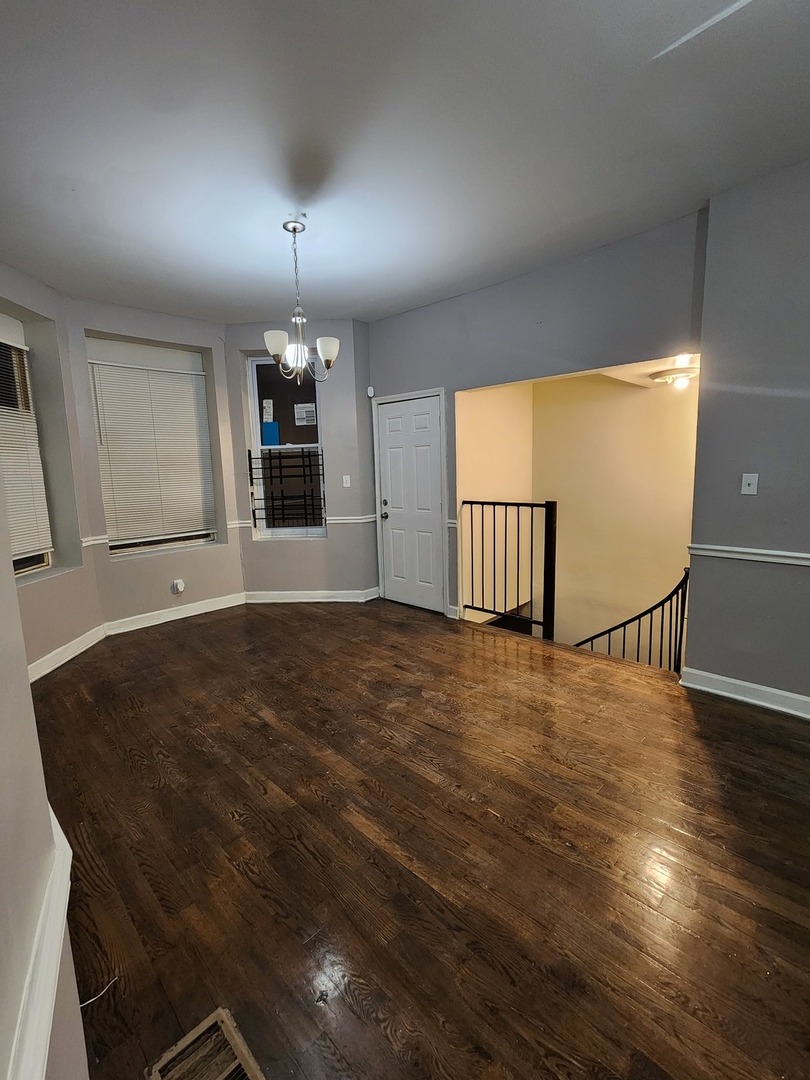 6315 South Eberhart Avenue Chicago IL 60637