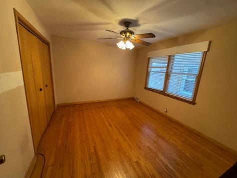 5805 North Merrimac Avenue Chicago IL 60646