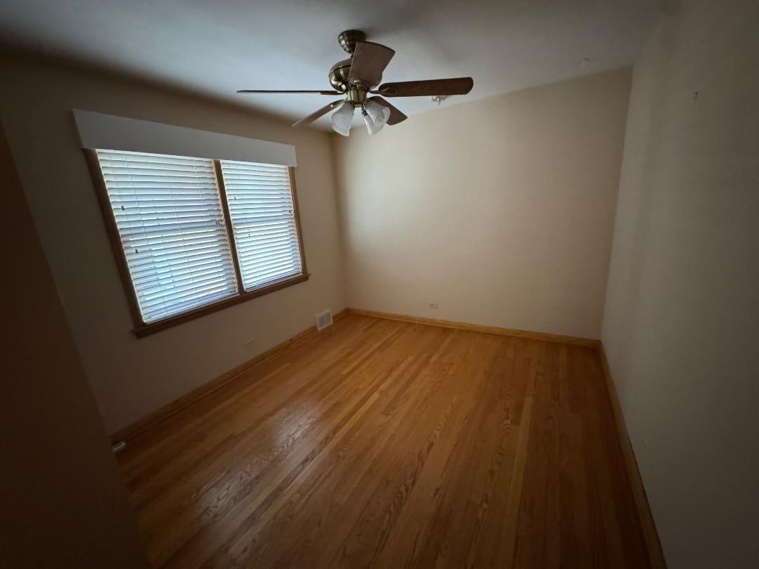 5805 North Merrimac Avenue Chicago IL 60646