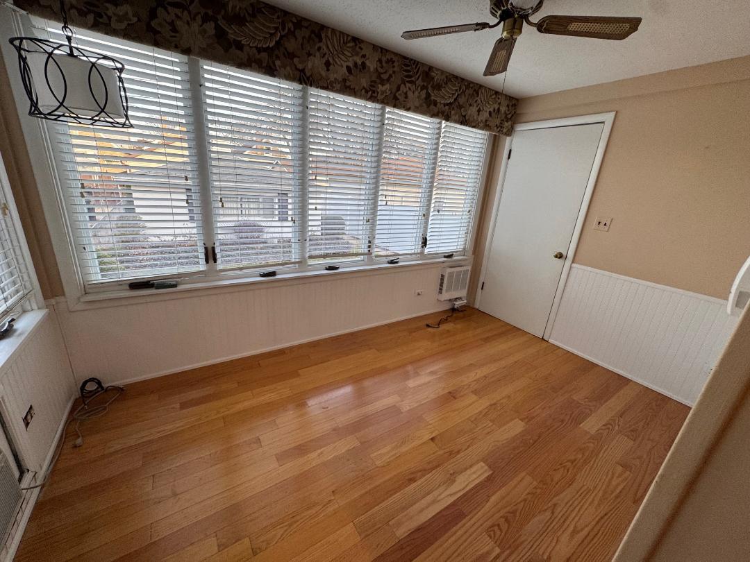 5805 North Merrimac Avenue Chicago IL 60646