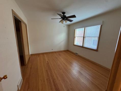 5805 North Merrimac Avenue Chicago IL 60646