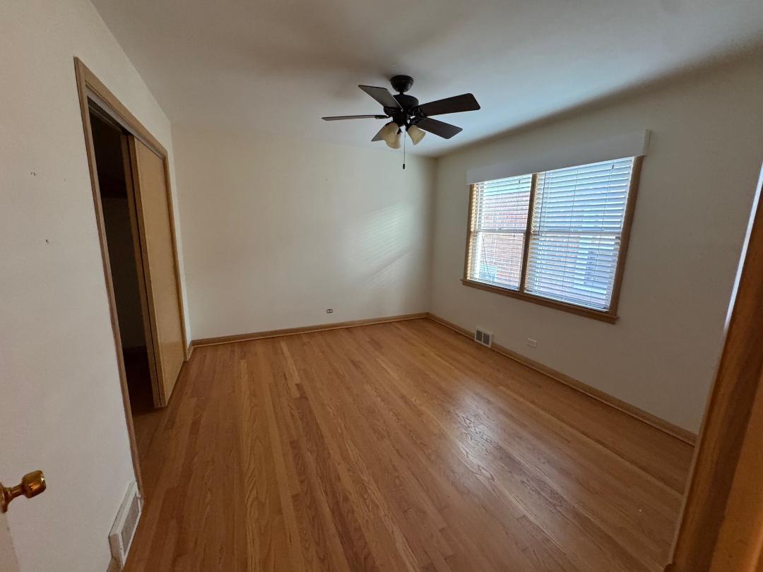 5805 North Merrimac Avenue Chicago IL 60646