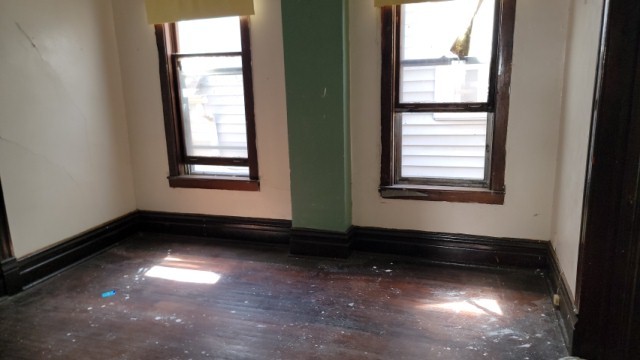 5751 South Carpenter Street Chicago IL 60621