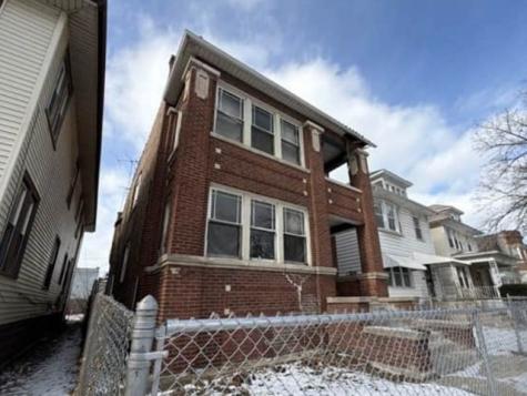 11336 South Calumet Avenue Chicago IL 60628