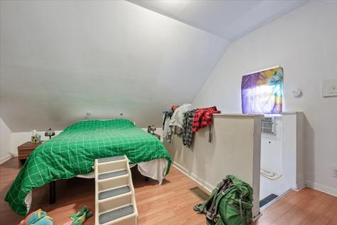 934 West 35th Place Chicago IL 60609
