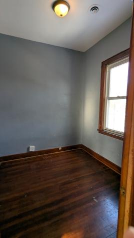 8112 South Exchange Avenue Chicago IL 60617