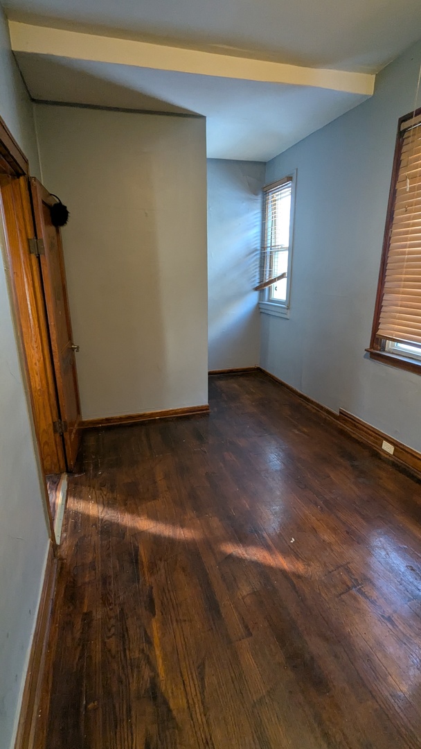8112 South Exchange Avenue Chicago IL 60617