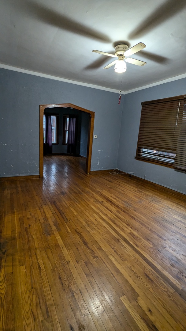 8112 South Exchange Avenue Chicago IL 60617