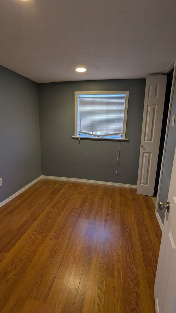 8112 South Exchange Avenue Chicago IL 60617