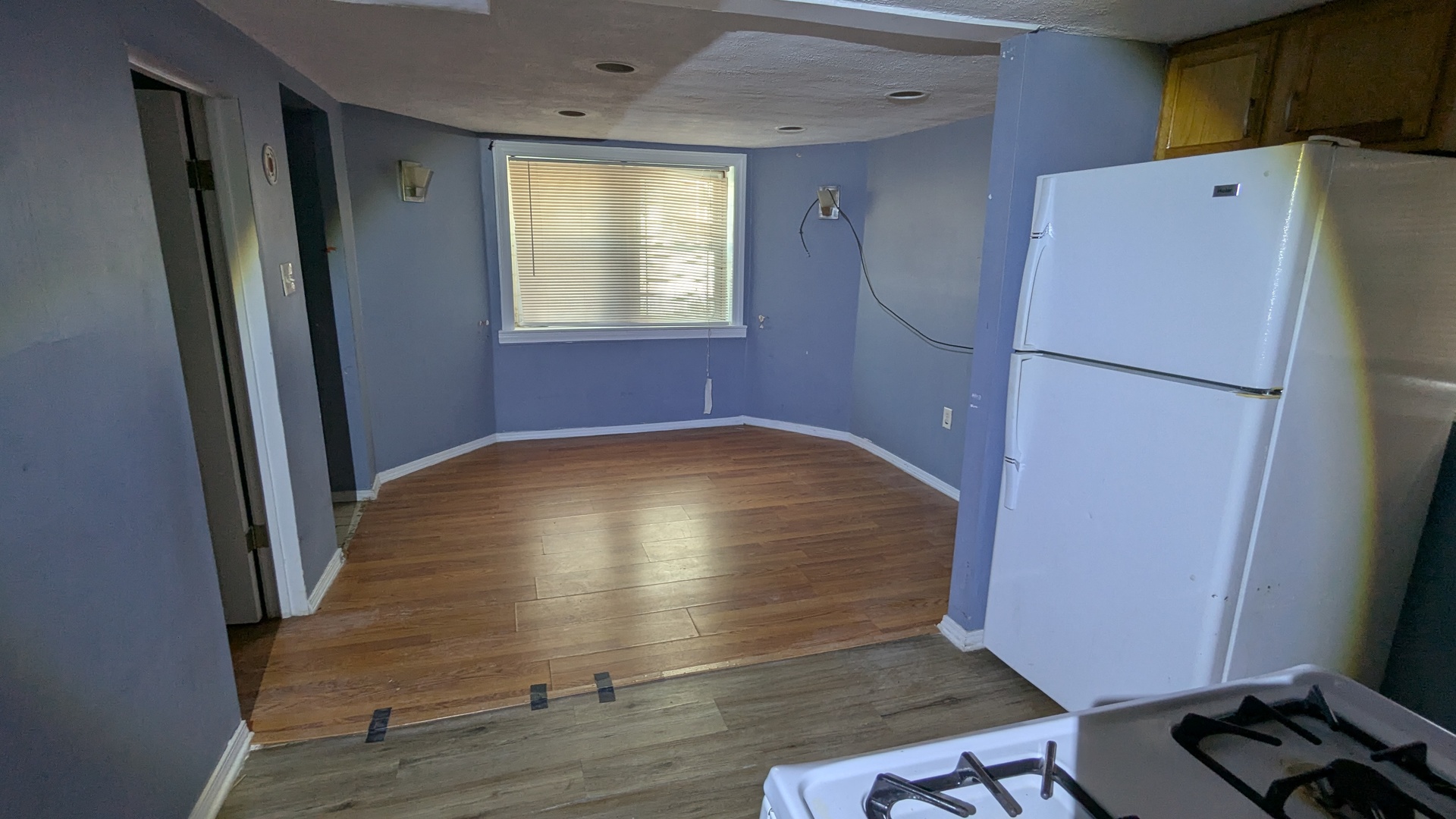 8112 South Exchange Avenue Chicago IL 60617