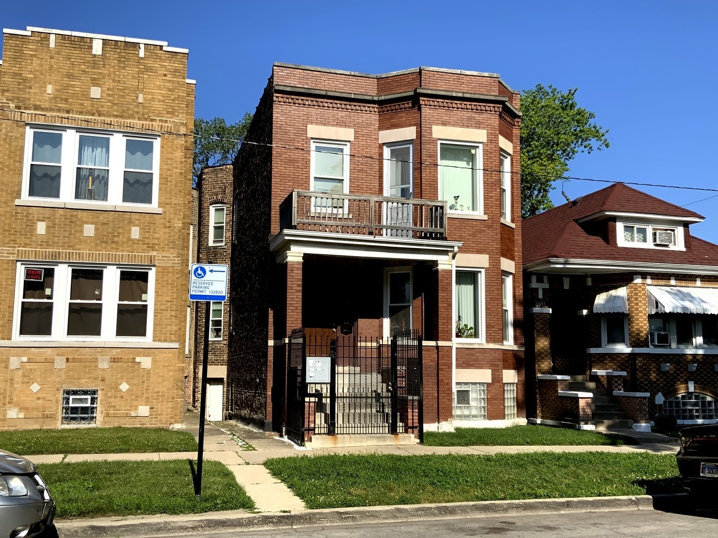 6639 South Rhodes Avenue Chicago IL 60637
