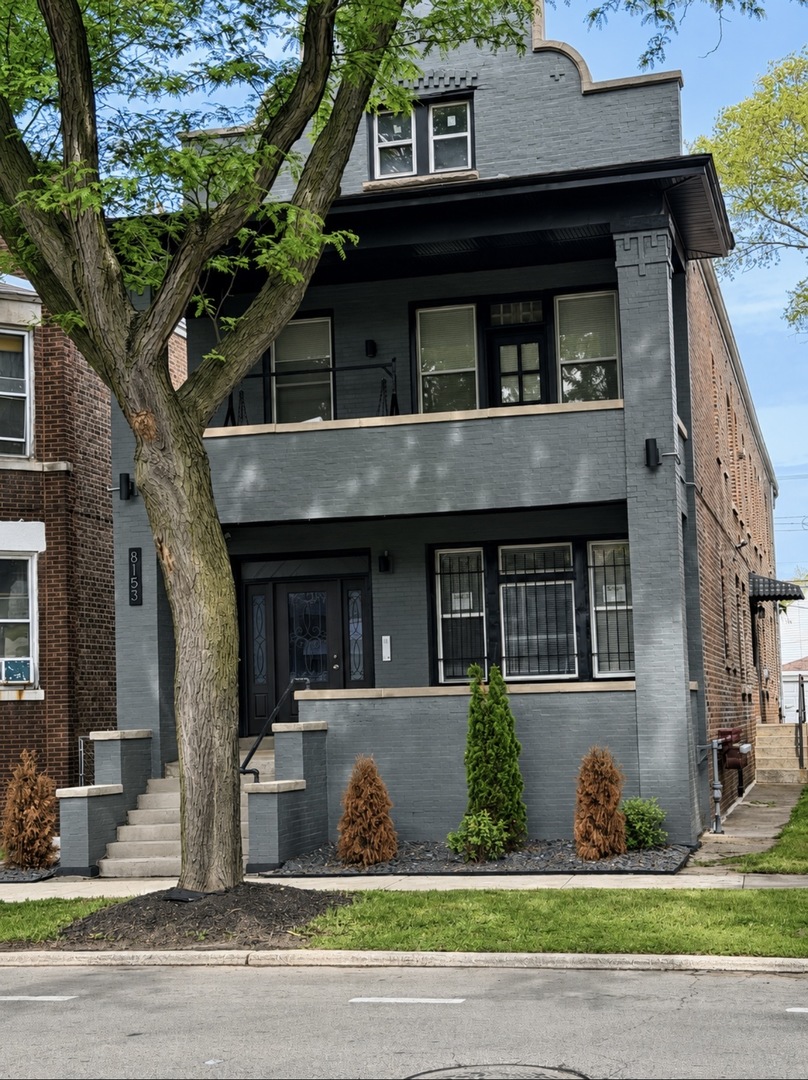 8153 South South Shore Drive Chicago IL 60617