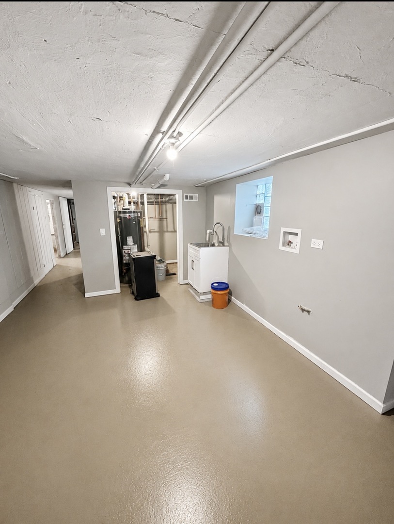 8153 South South Shore Drive Chicago IL 60617